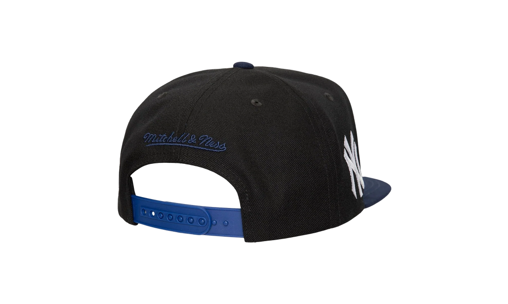 MLB Big Mouth Snapback Cap "New York Yankees - Black" HHSS7563 NYYYYPPPBLCK