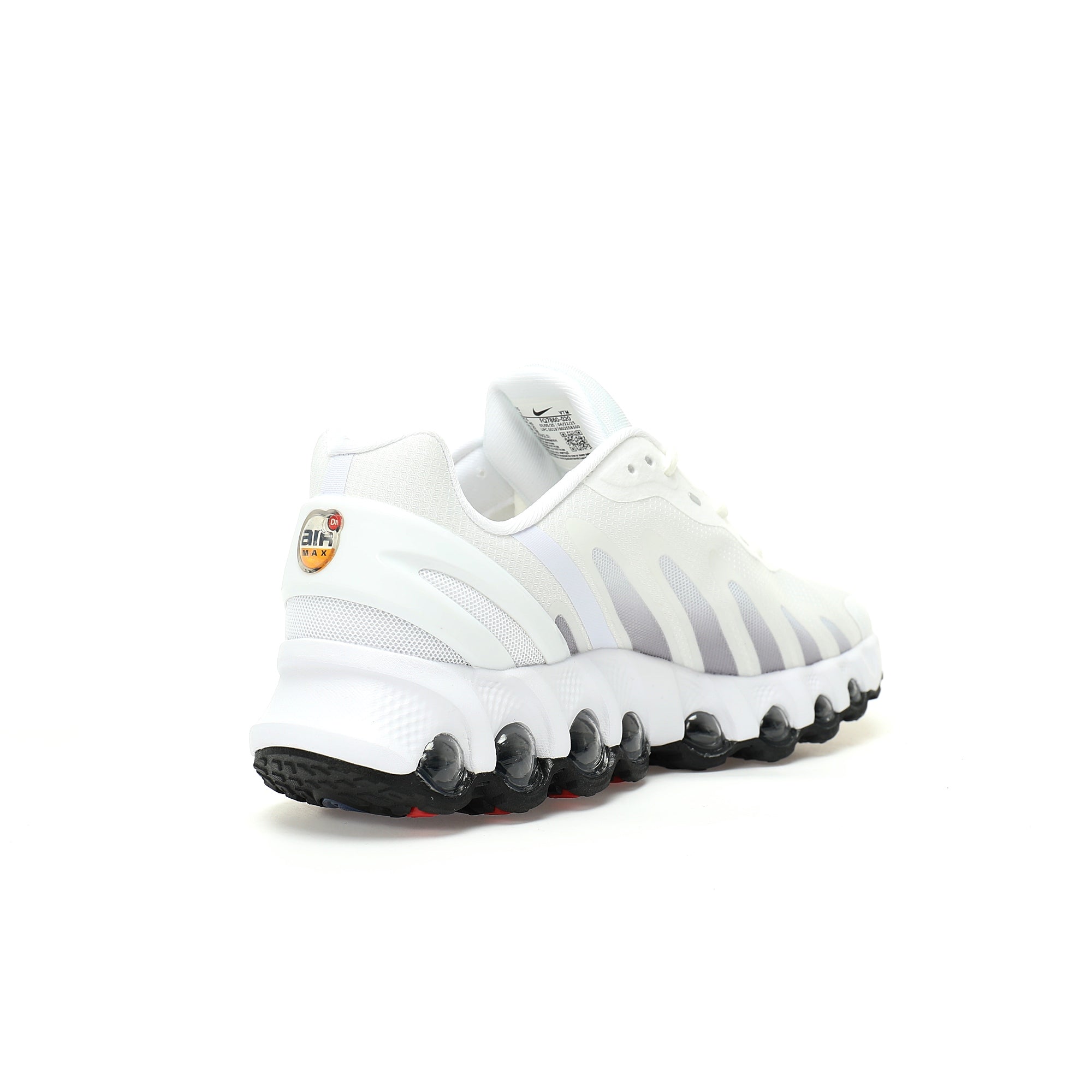 Max Dn8 White Black