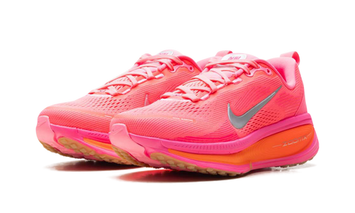 Vomero 18 WMNS"Digital Pink Hyper Orange" HM6804 602