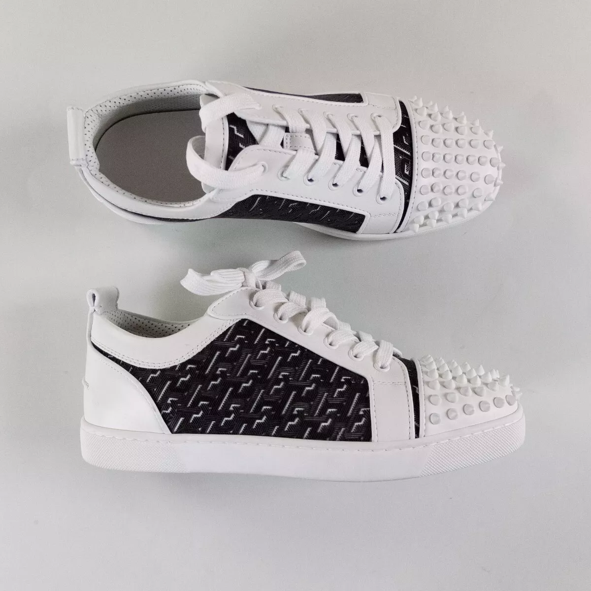 Louis Junior Spikes Orlato Flat CL Monogram White Black
