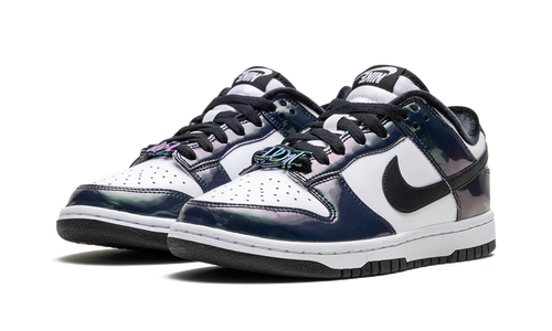 Dunk Low SE WMNS"Just Do It Iridescent" FQ8143 001