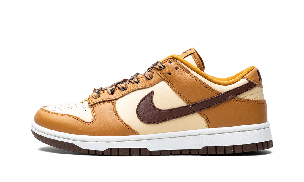 Dunk Low SE WMNS"Cherry Charms - Desert Ochre" HQ7487 700