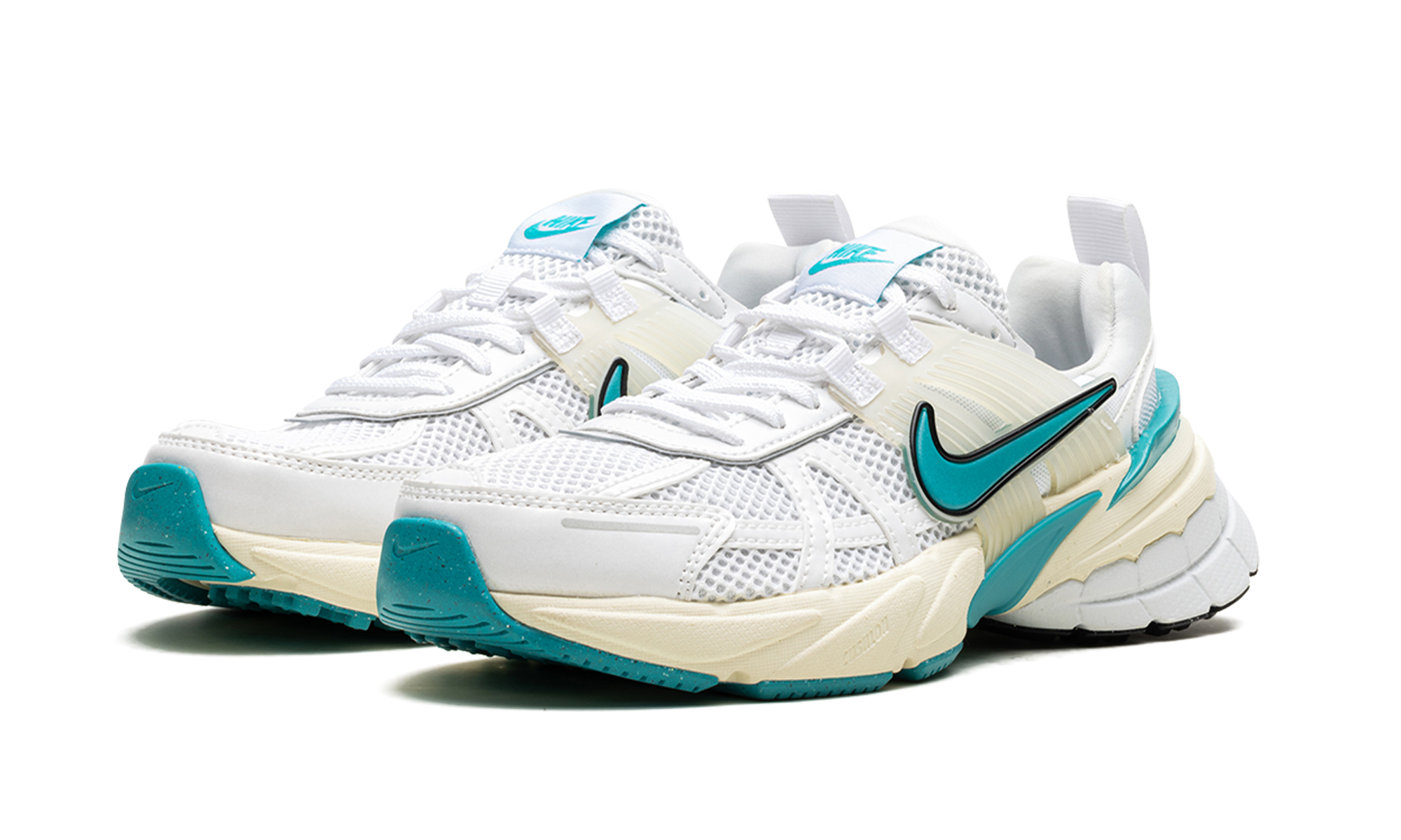 V2K Run WMNS"Dusty Cactus" FD0736 105