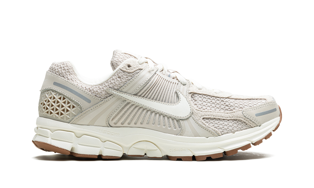 ZOOM VOMERO 5 WMNS"Light Orewood Brown" FZ3780 101