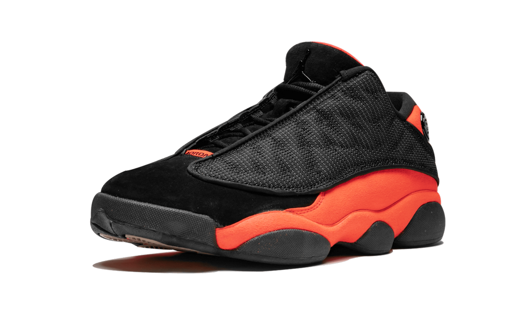 13 Retro Low NRG/CT "CLOT Black/Infrared" AT3102 006