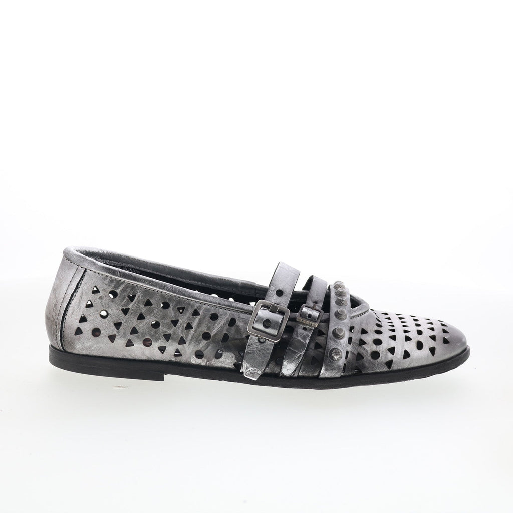 Jett Womens Silver Leather Hook & Loop Loafer Flats Shoes