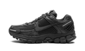 Zoom Vomero 5 WMNS"Triple Black" FQ7079 002