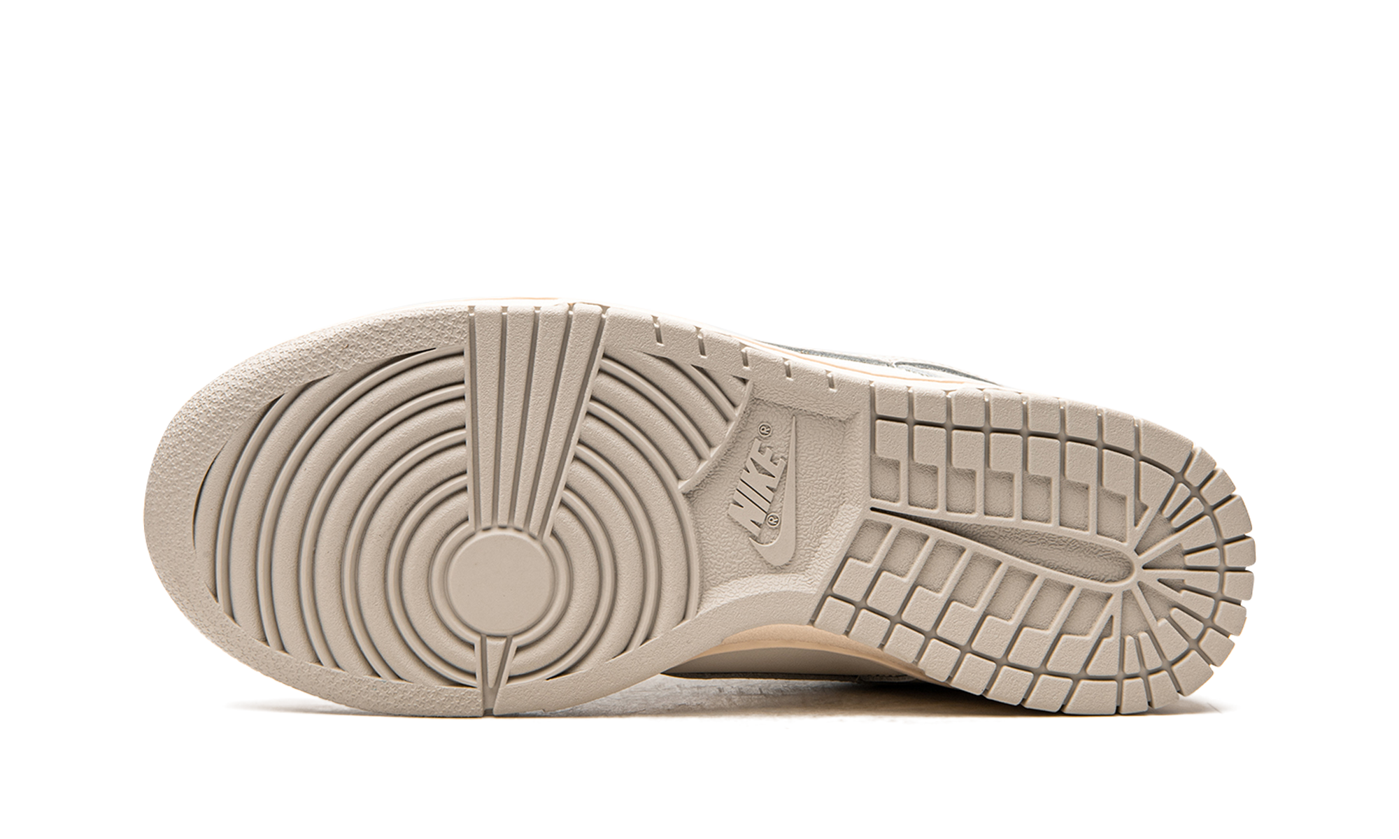DUNK LO MNS WMNS"Light Bone" DD1503 107