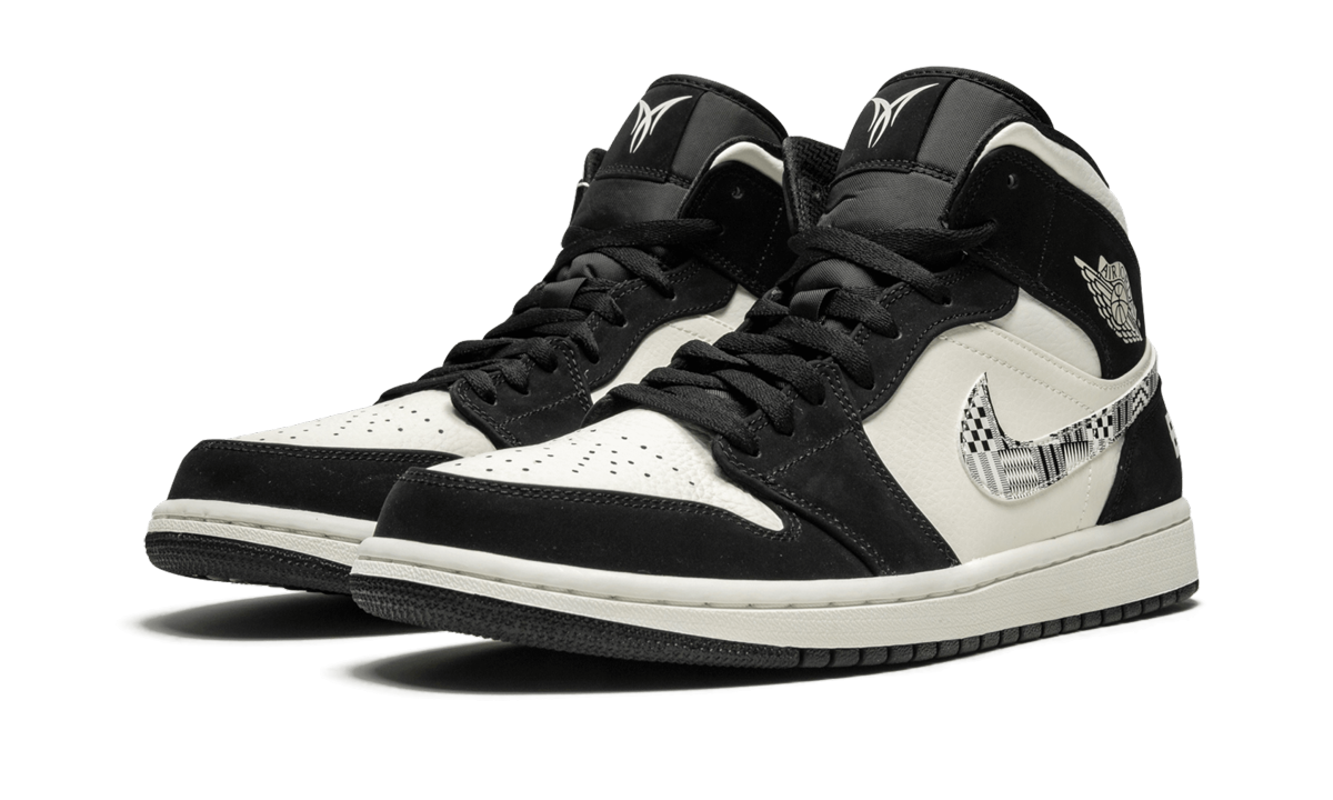 1 Mid SE "Black History Month" 852542 010