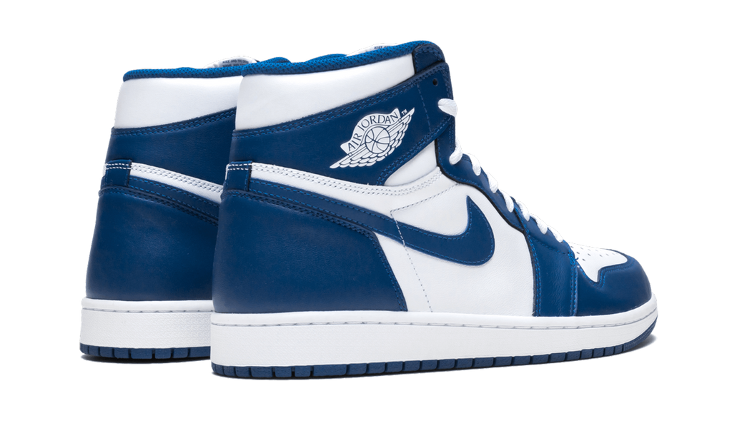 1 Retro High OG "Storm Blue" 555088 127
