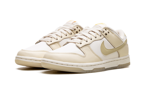 Dunk Low WMNS"Team Gold" FZ2552 100