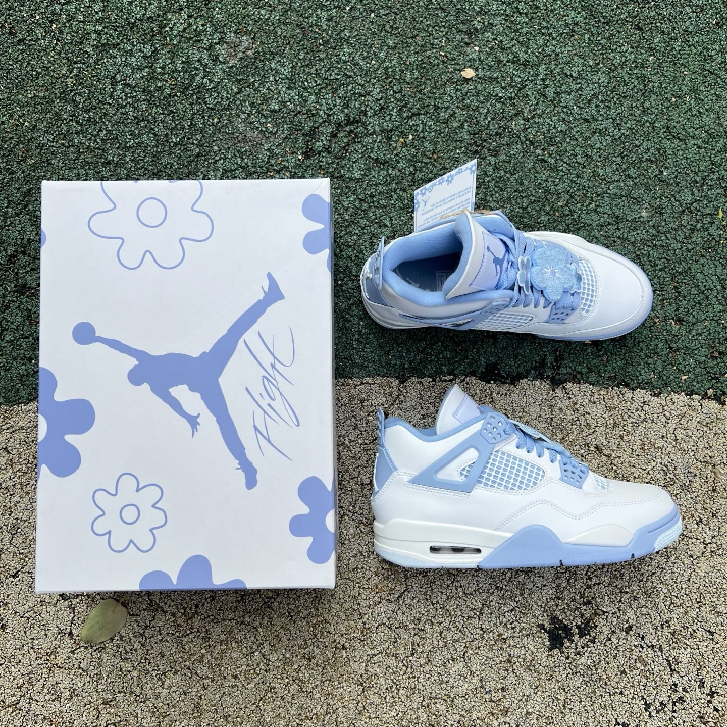 4 Retro Forget Me Not
