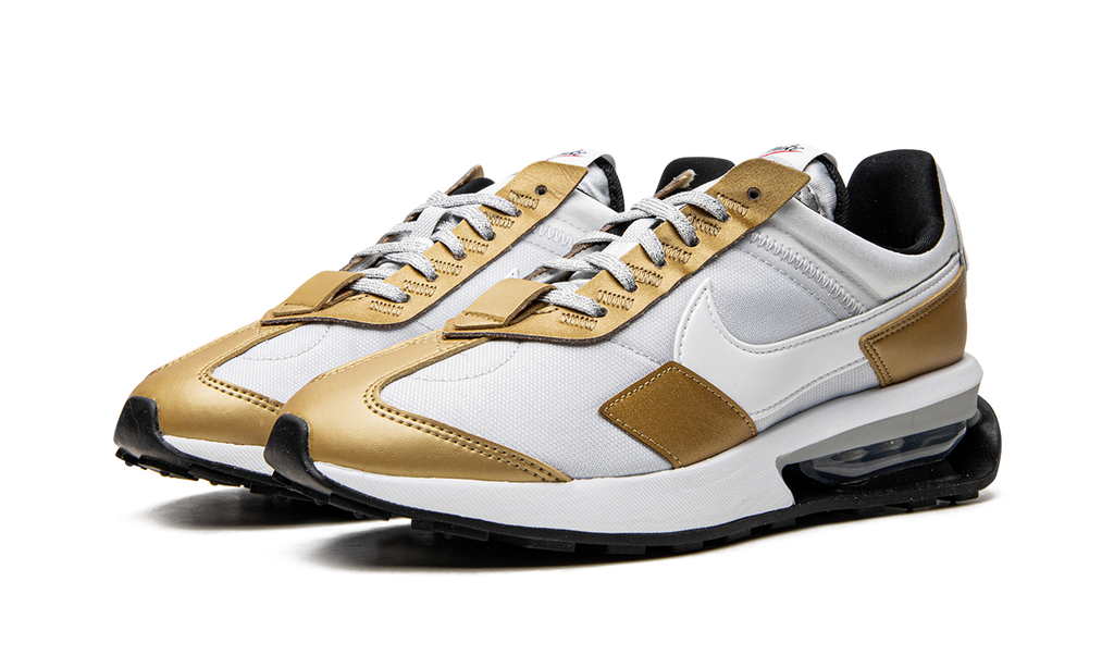 AIR MAX PRE DAY SE MNS WMNS"Pure Platinum/ Metallic Gold" DJ6210 001