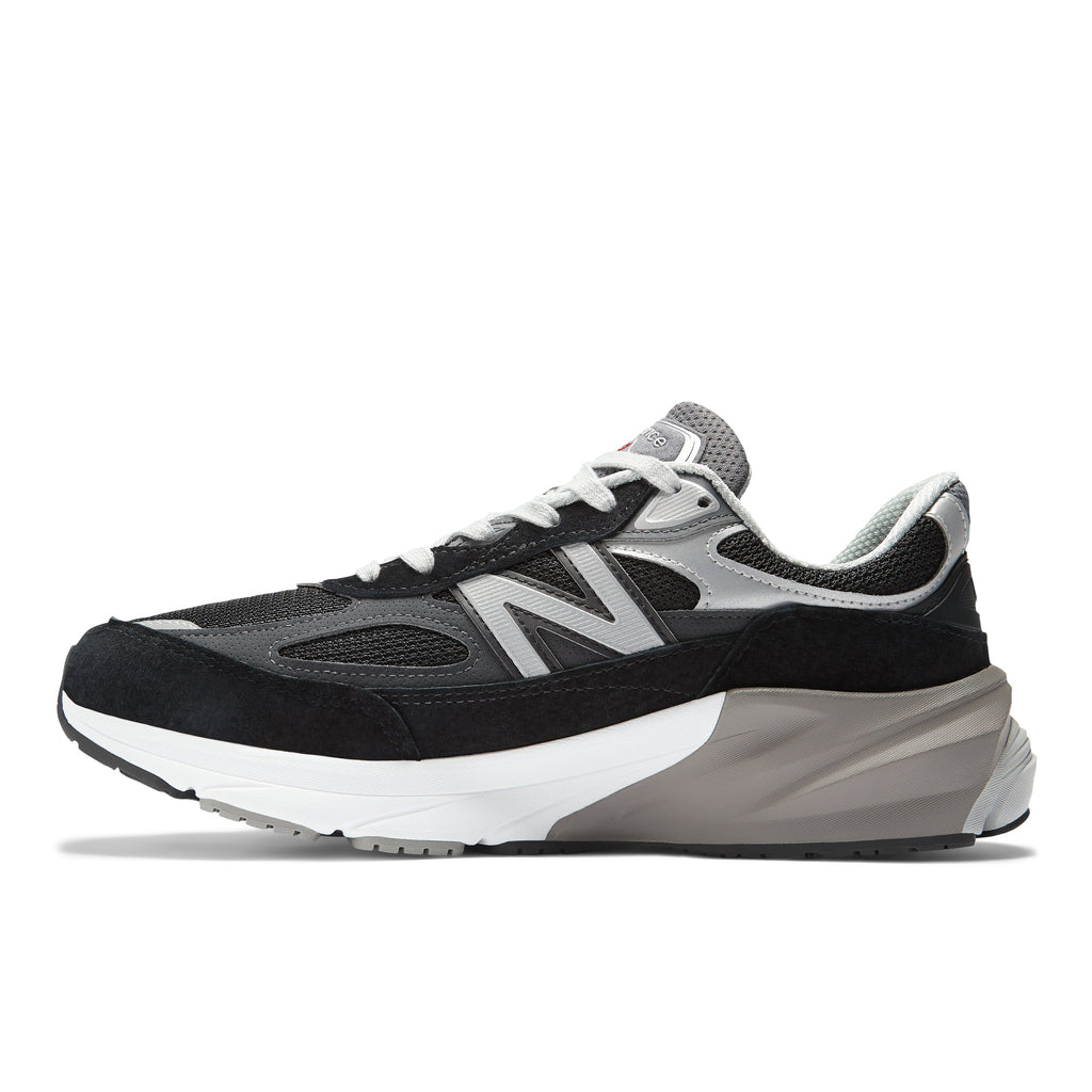 Men's Made in USA 990v6