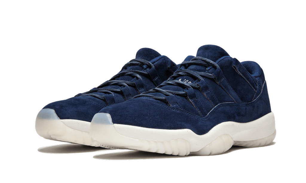 11 Retro Low "RE2PECT" AV2187 441