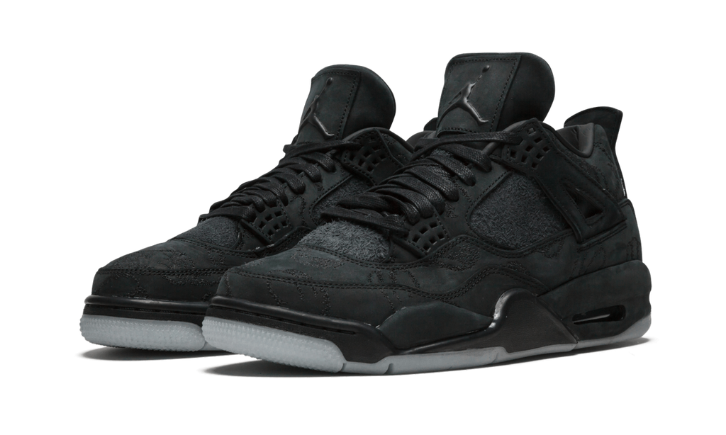 4 Retro "Kaws - Black" 930155 001