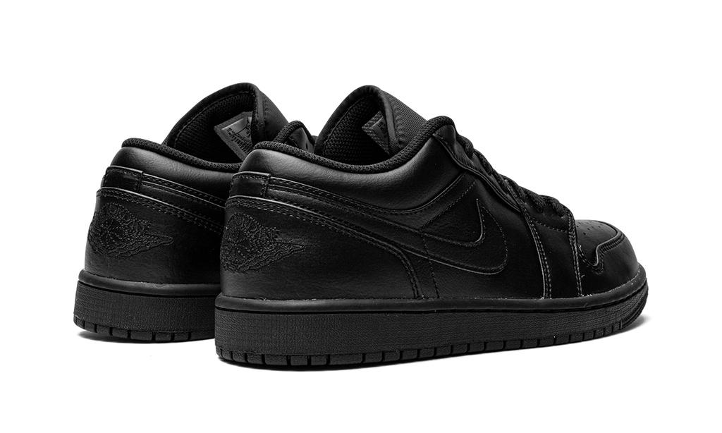 1 Low "Triple Black" 553558 093