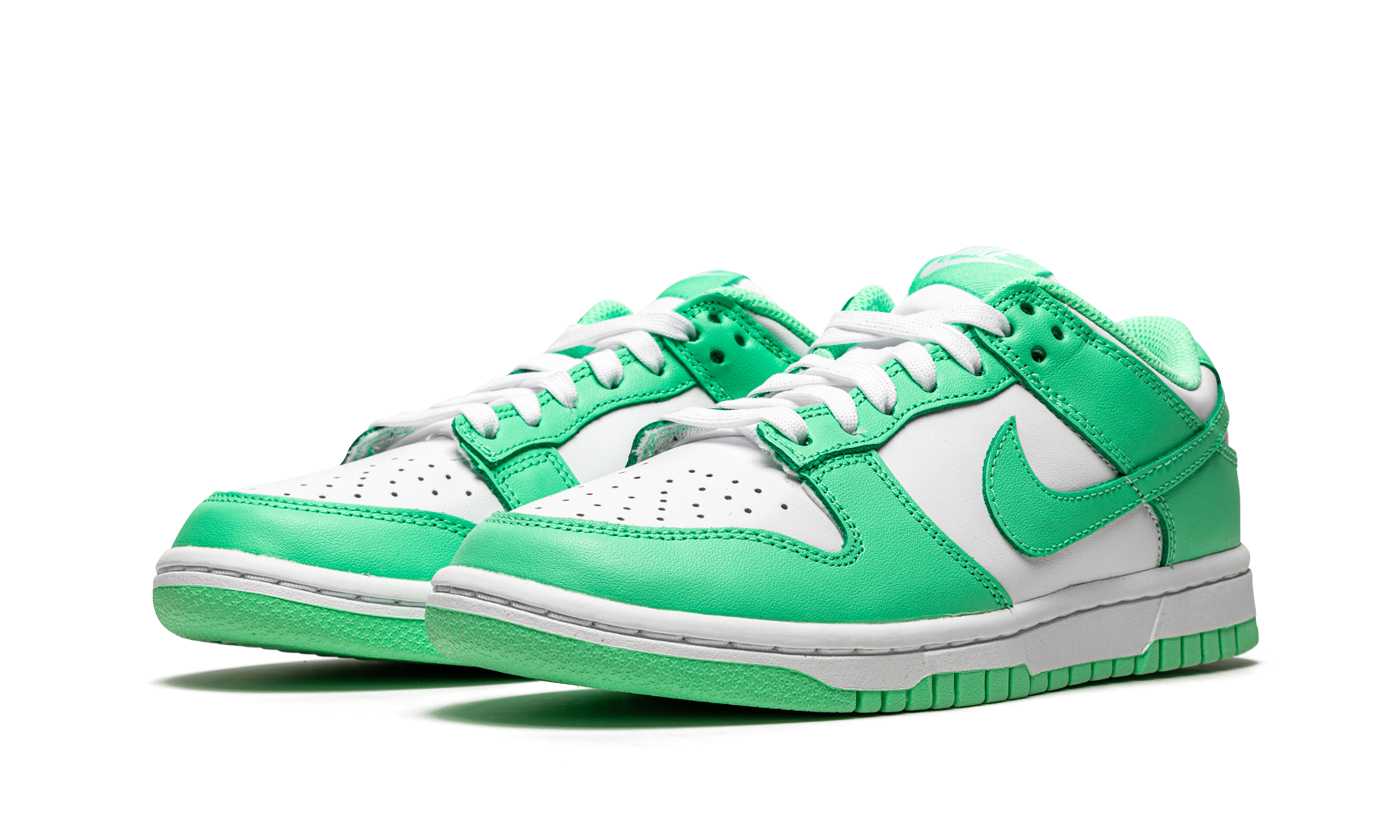 DUNK LOW WMNS"Green Glow" DD1503 105