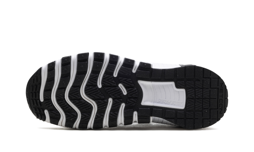 Free Metcon 6 WMNS"Black White" FJ7126 001