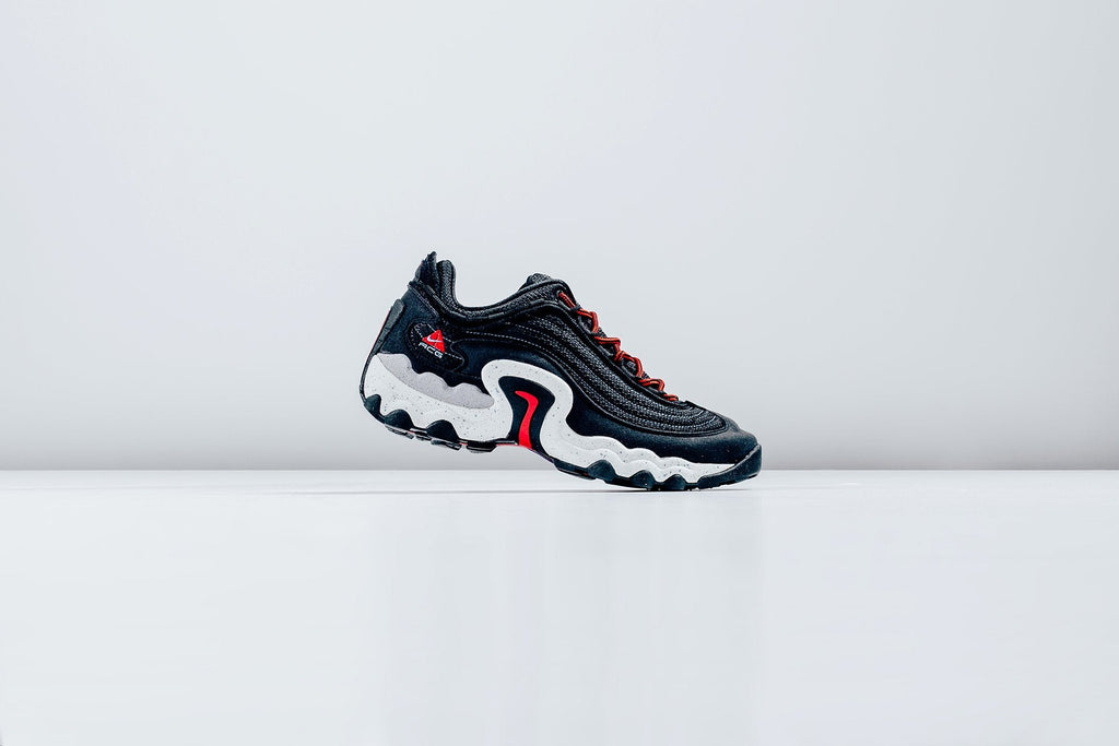 ACG Air Skarn - Black/Habanero Red