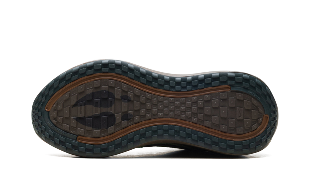 Vomero Plus WMNS"Doernbecher" IO7687 921