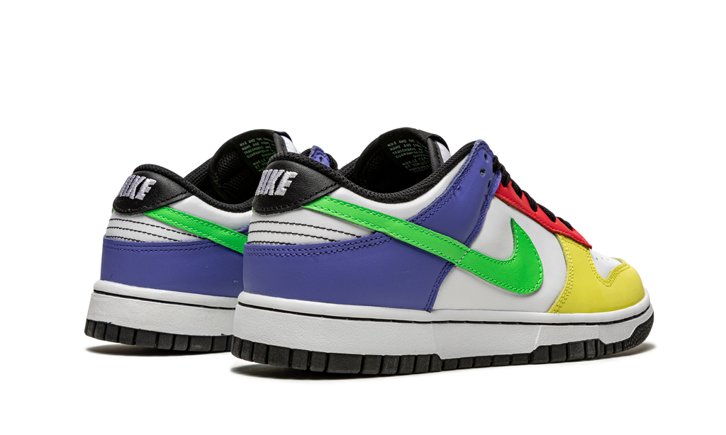 DUNK LOW WMNS"Green Strike" DD1503 106