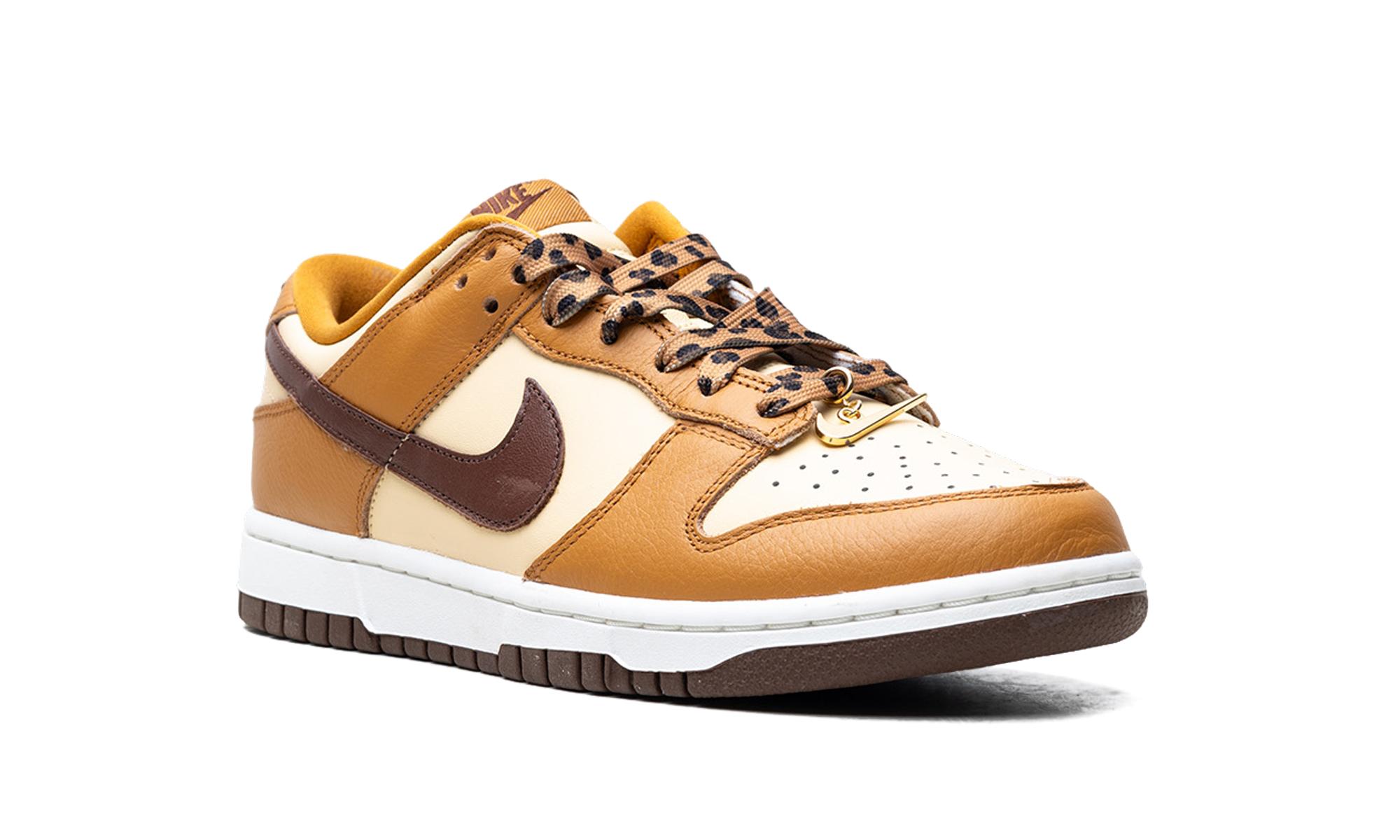 Dunk Low SE WMNS"Cherry Charms - Desert Ochre" HQ7487 700