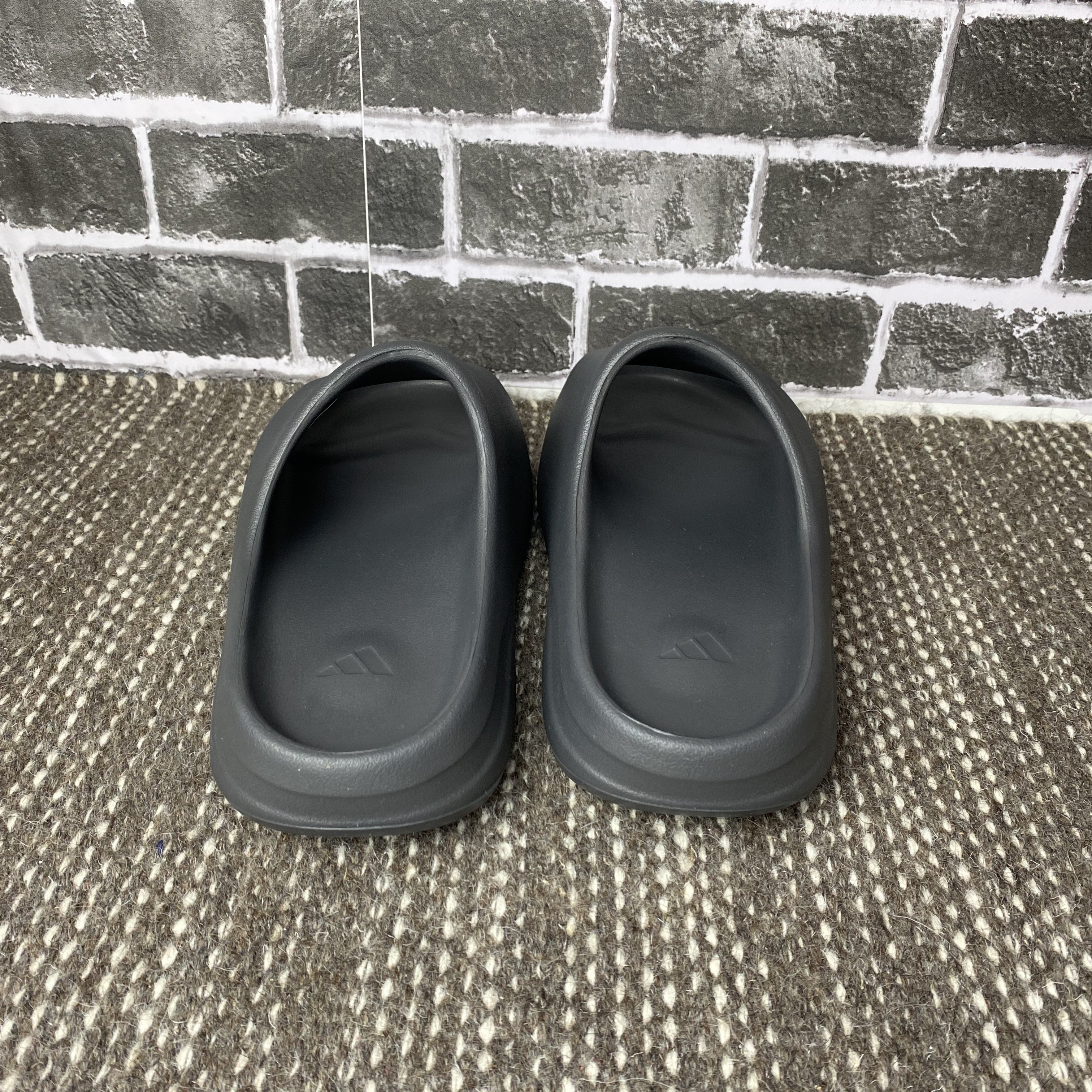 Slide Onyx