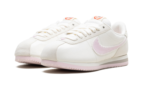 Cortez WMNS"Valentine's Day - 2025" HV6012 161