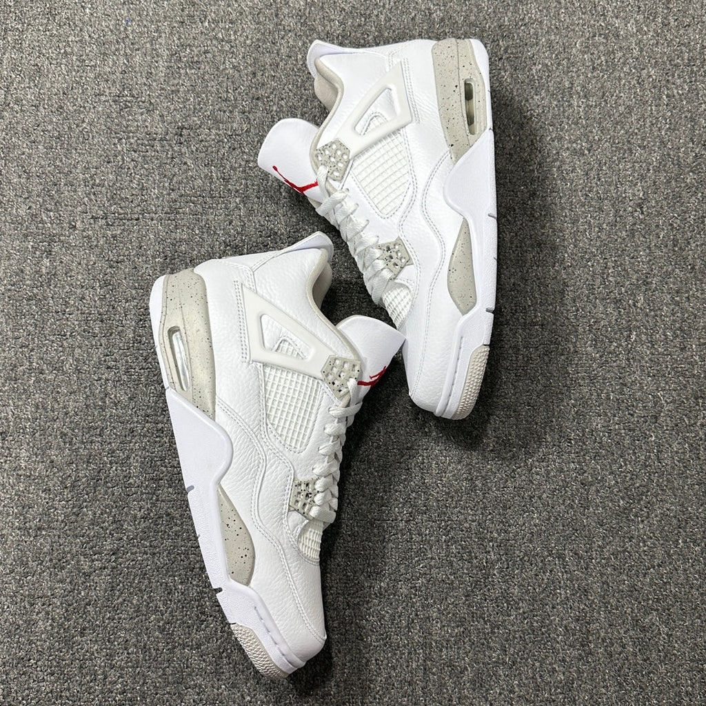 4 Retro White Oreo (2021)