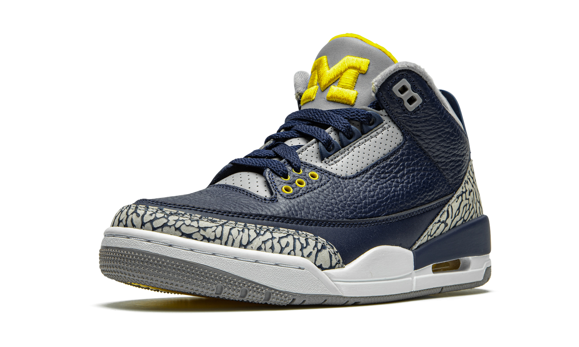 3 Retro PE "Michigan" AJ3 820064