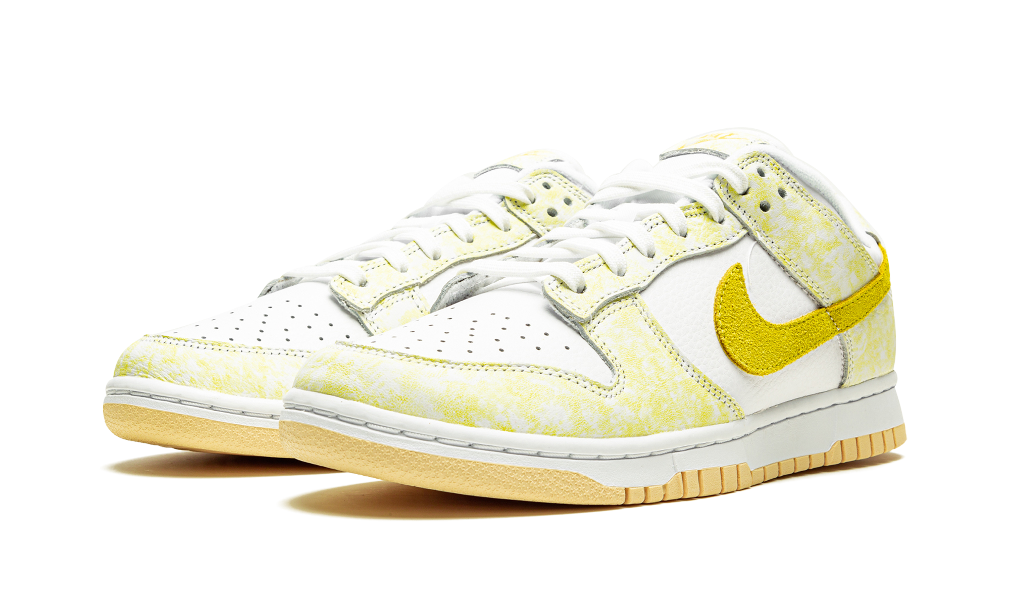 DUNK LOW WMNS"Yellow Strike" DM9467 700