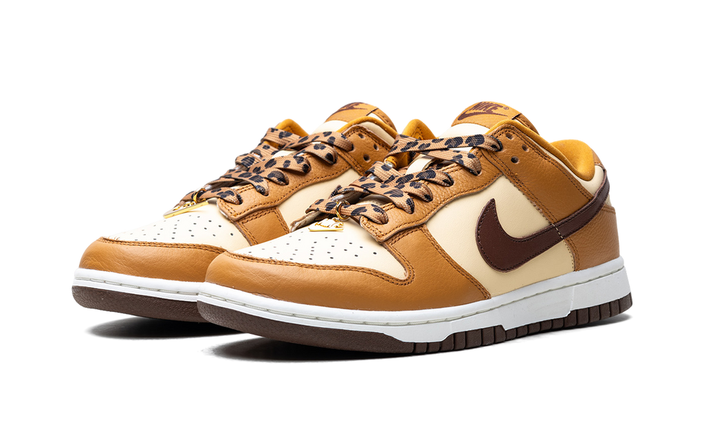 Dunk Low SE WMNS"Cherry Charms - Desert Ochre" HQ7487 700