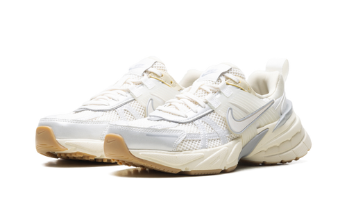V2K Run WMNS"White Photon Dust Fir" FD0736 108