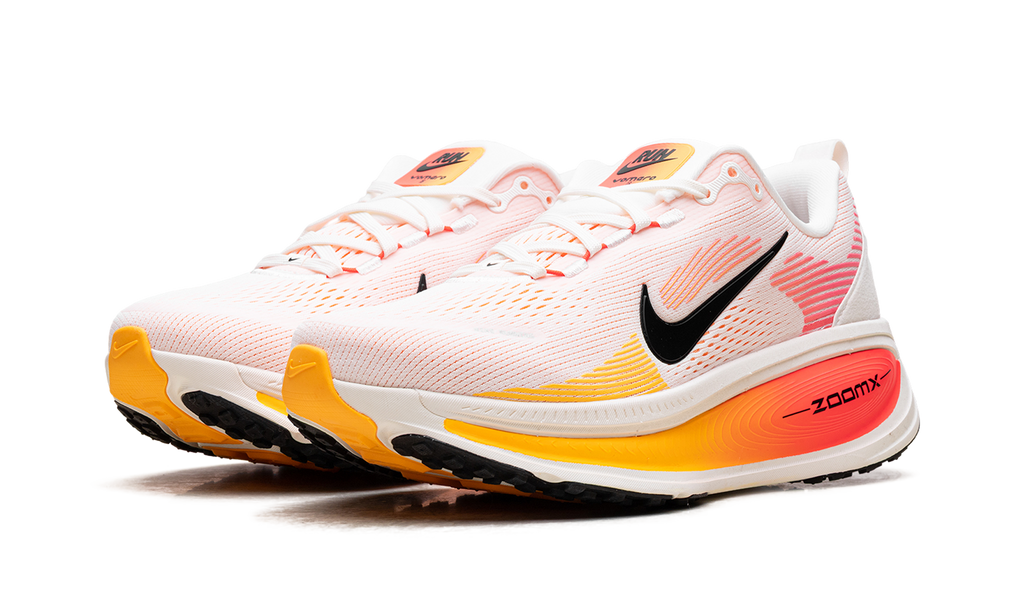 Vomero 18 WMNS"Sail Bright Crimson Laser Orange" HM6804 100