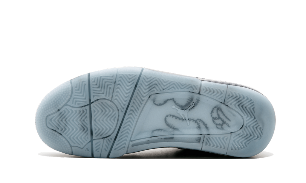 4 Retro "Kaws" 930155 003