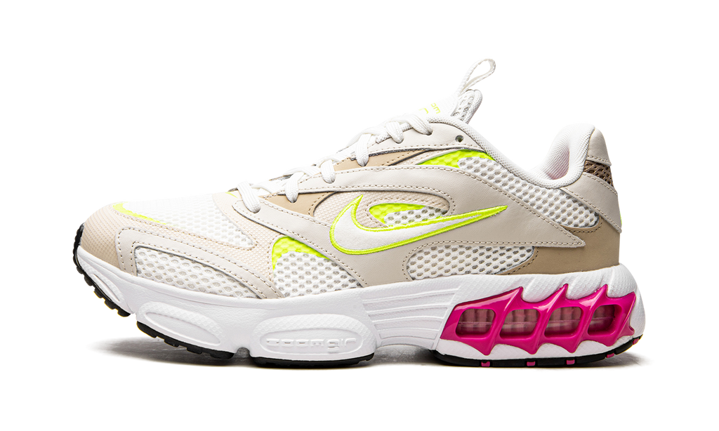WMNS Zoom Air Fire"Summit White and Total Orange" CW3876 106