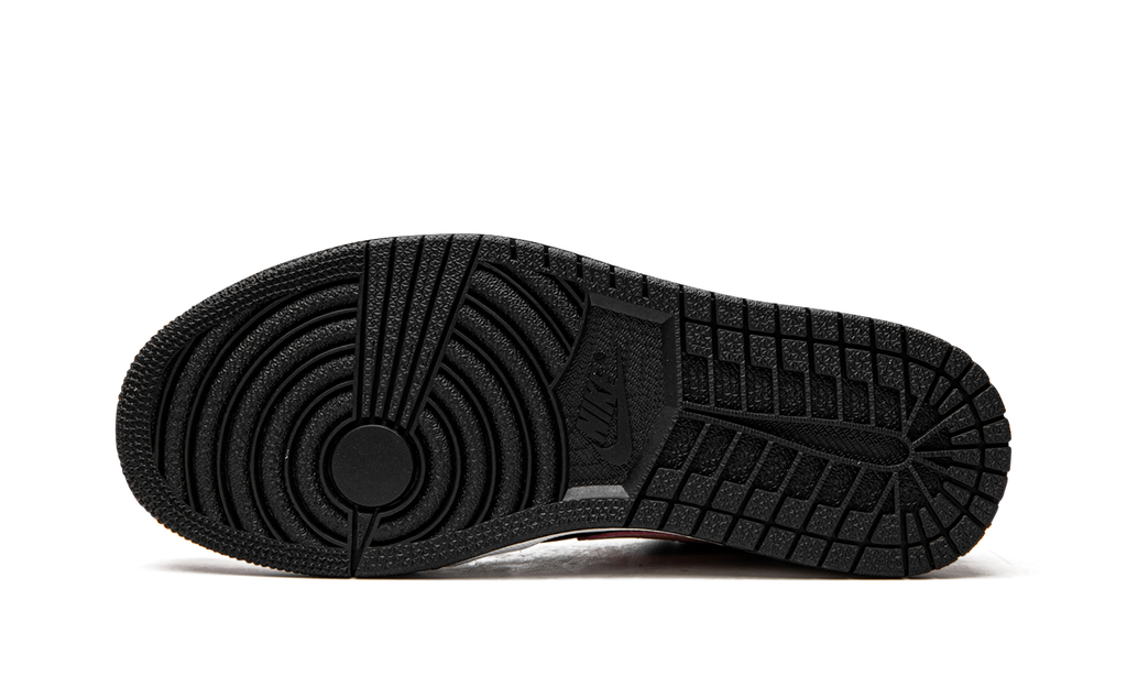 1 Low "Black Grey Coral" 553558 062