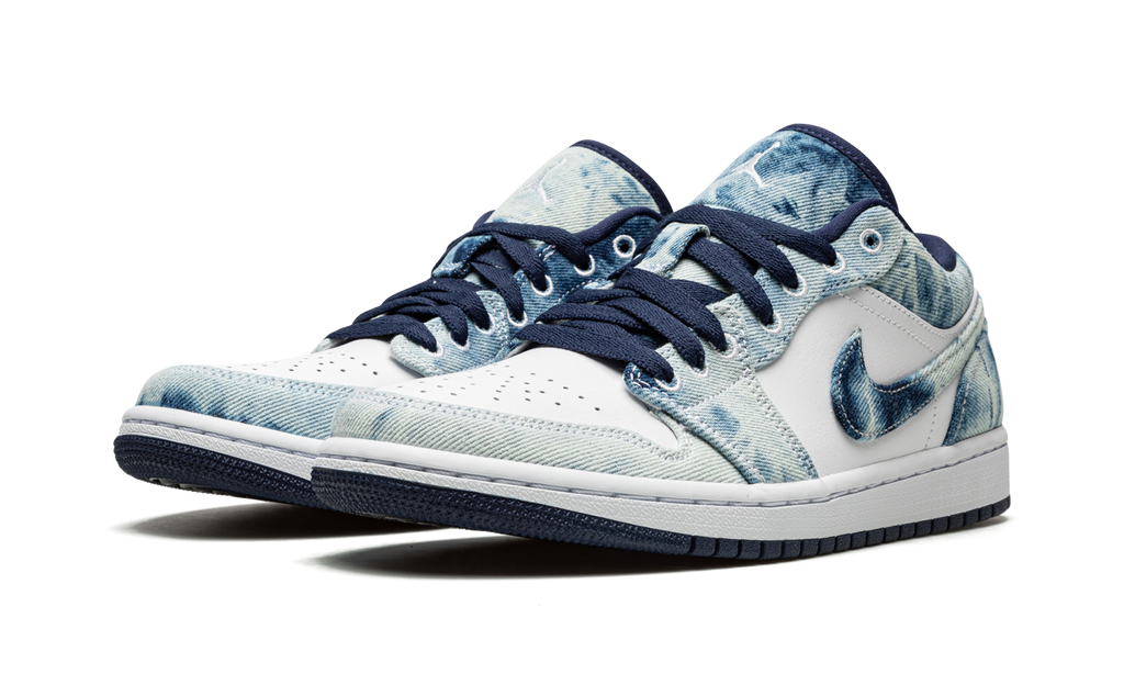 1 Low SE "Washed Denim" CZ8455 100