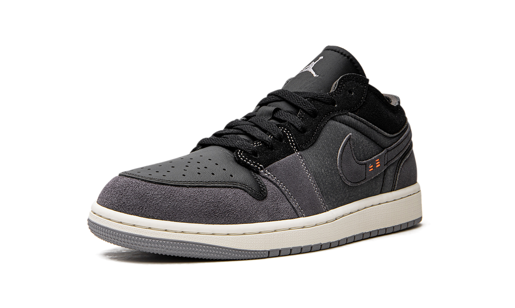 1 Low SE Craft "Inside Out - Black" DN1635 001