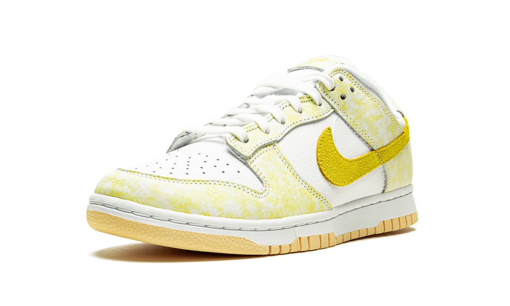 DUNK LOW WMNS"Yellow Strike" DM9467 700