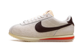 Cortez WMNS"Light Orewood Brown" FD2013 100