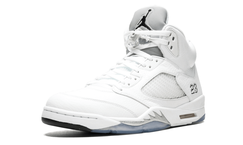 5 Retro "Metallic Silver" 136027 130