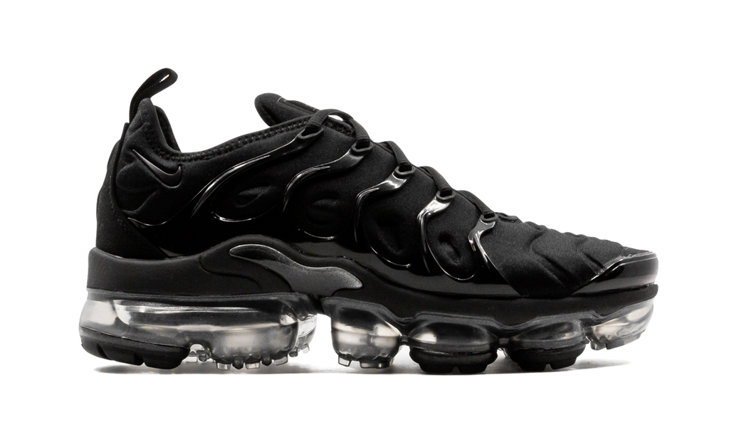 AIR VAPORMAX PLUS WMNS"Triple Black" DH1063 001