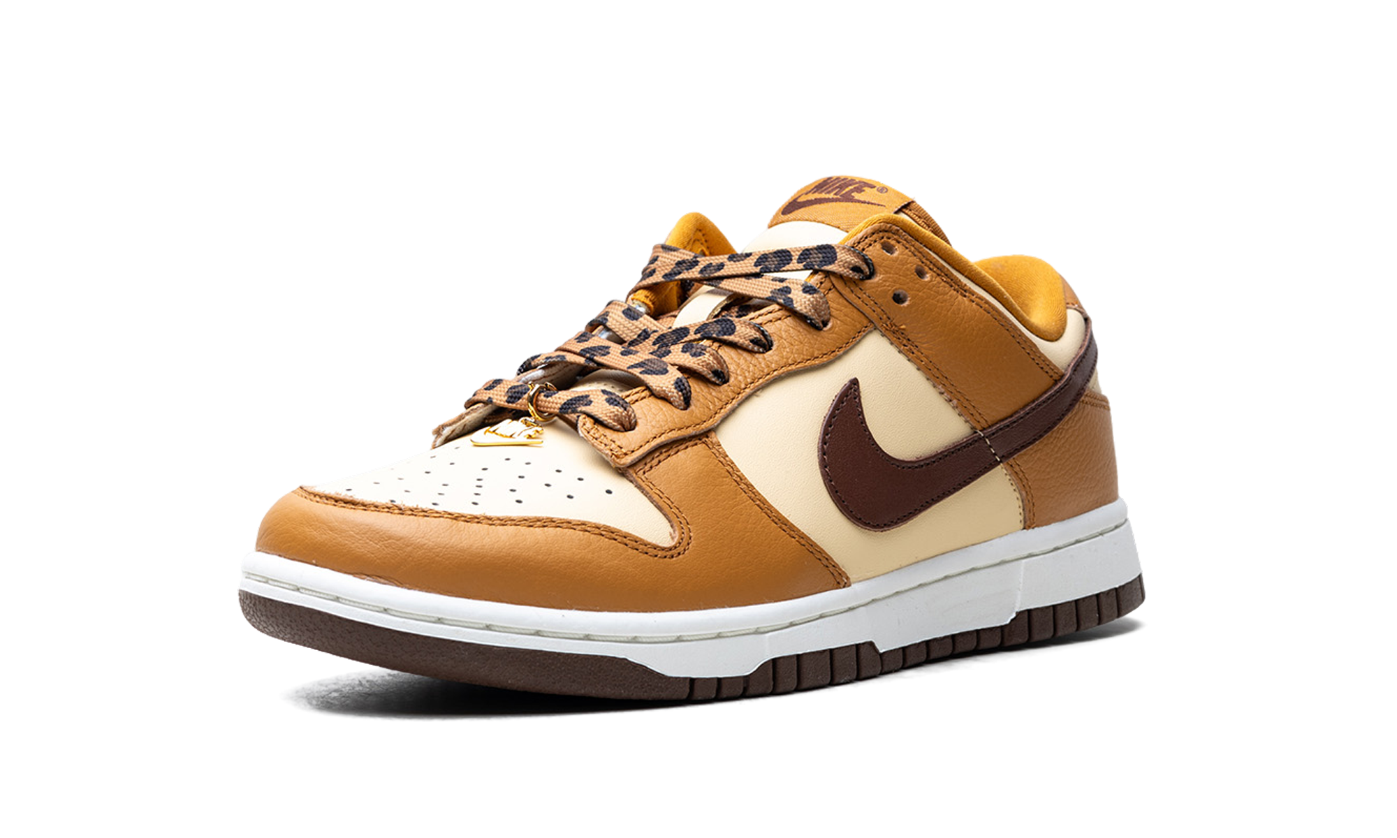 Dunk Low SE WMNS"Cherry Charms - Desert Ochre" HQ7487 700