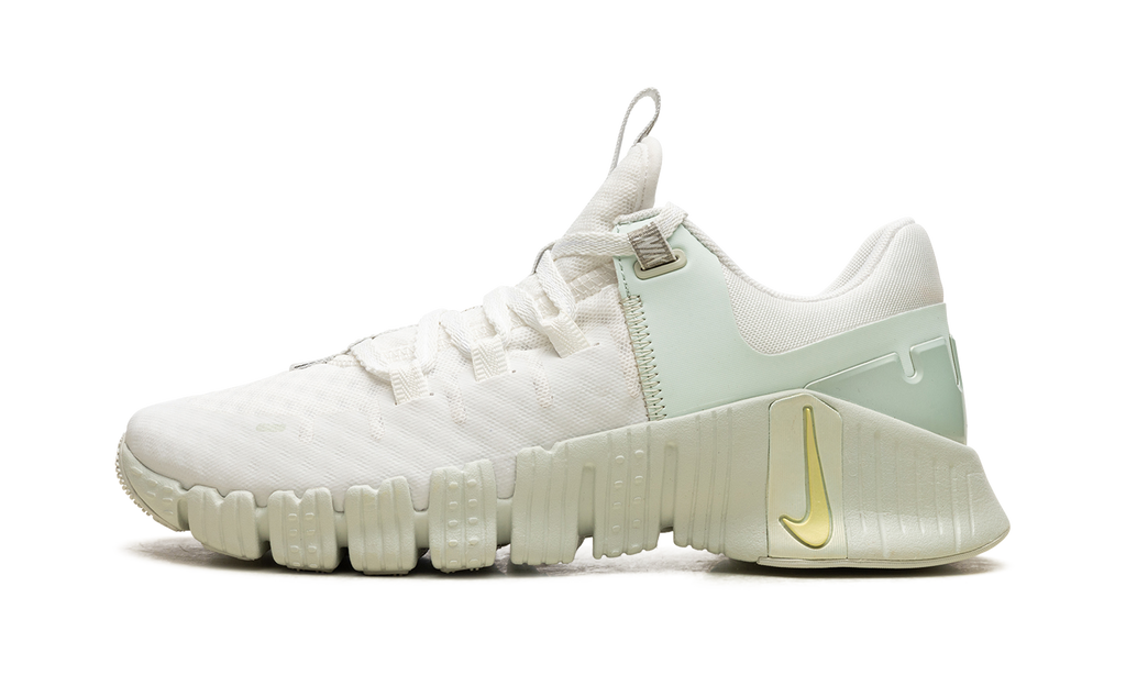 FREE METCON 5 PRM WMNS"Summit White" FJ1548 100