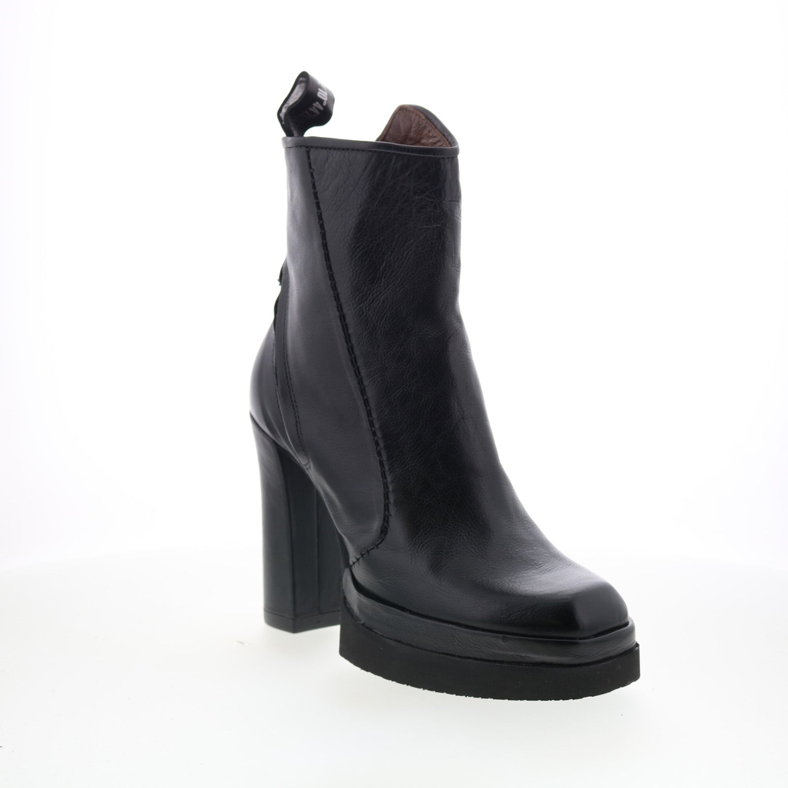 Vale Womens Black Leather Zipper Ankle & Booties Boots