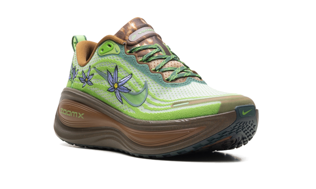 Vomero Plus WMNS"Doernbecher" IO7687 921