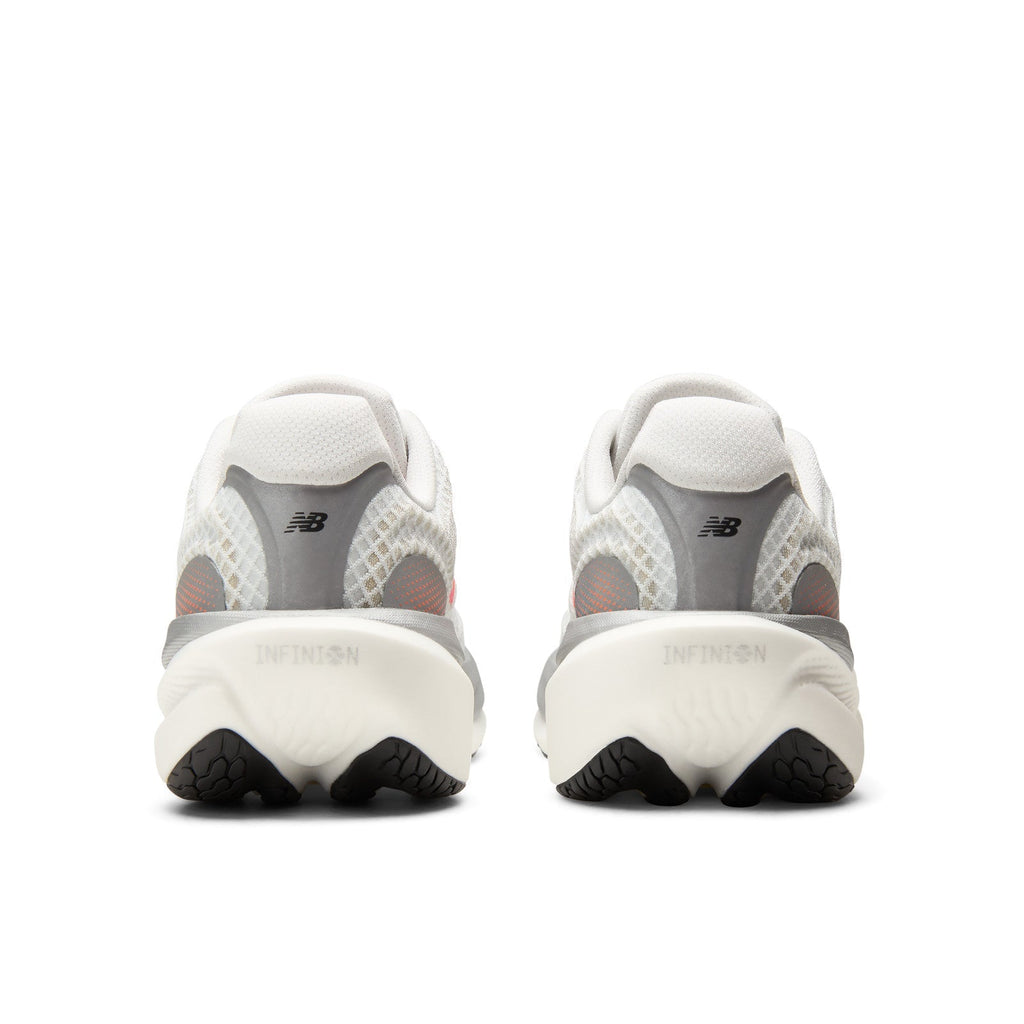 Women's 1080v15