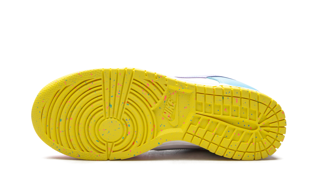 DUNK LO SE WMNS"Easter" DD1872 100